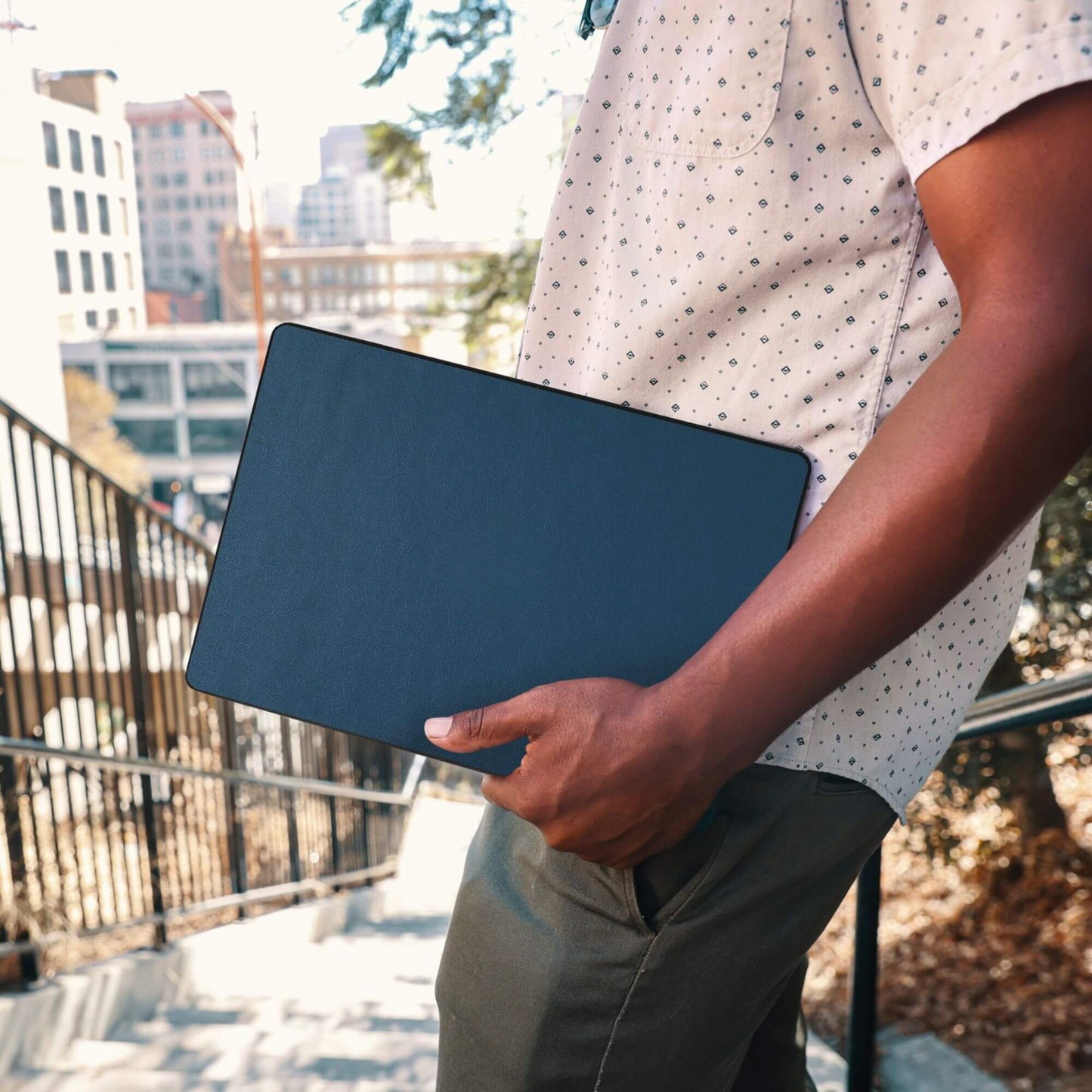 alt:Leather MacBook Case | LCB-CASE-Pro16M1, LCB-CASE-Pro14, LCB-CASE-Air13M2, LCB-CASE-Air15, LCB-CASE-Pro1320, LCB-CASE-Air20