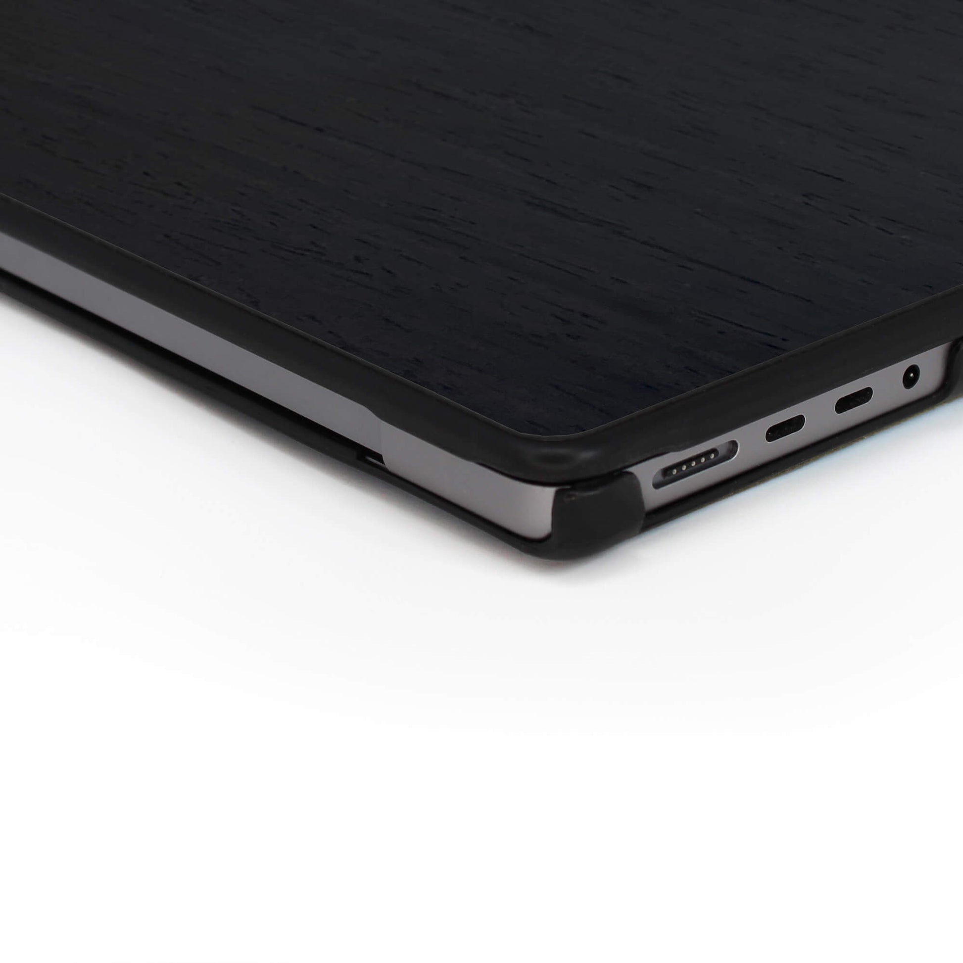 alt:Wood MacBook Case |  BA-CASE-Pro16M1, BA-CASE-Pro14, BA-CASE-Air13M2, BA-CASE-Air15, BA-CASE-Pro1320, BA-CASE-Air20