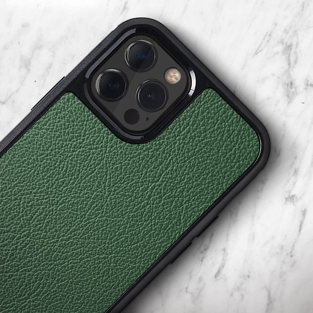 alt: leather iPhone case | var:forest-green